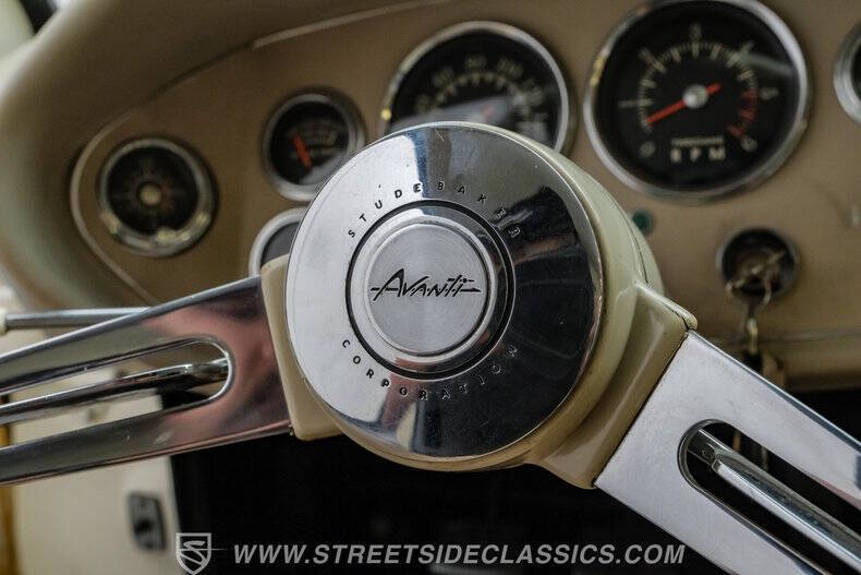 1963 Studebaker Avanti