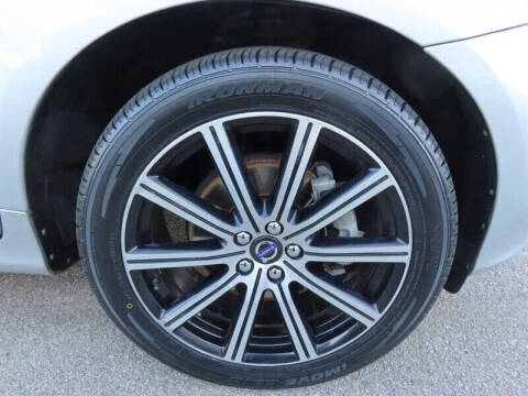 2016 Volvo XC60 T5 Drive-E Premier