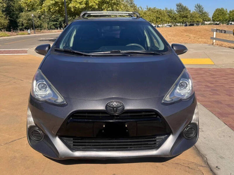 2015 Toyota Prius c