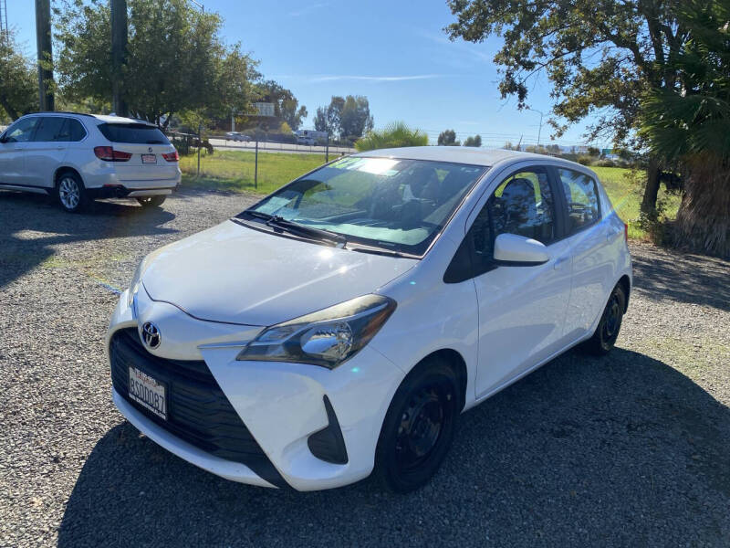 2018 Toyota Yaris 5-Door LE