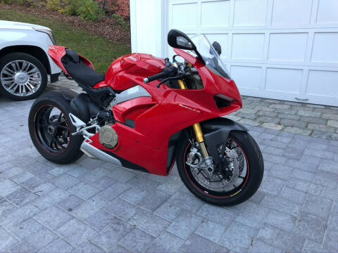 2019 Ducati Panigale V4 S