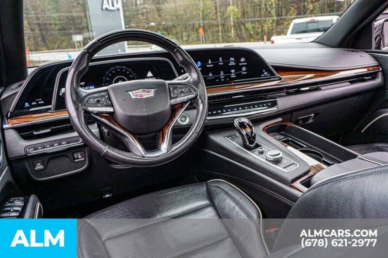 2022 Cadillac Escalade Premium Luxury