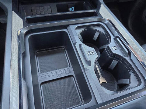 2025 Ford F-350 Super Duty Lariat