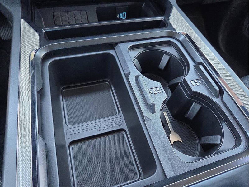 2025 Ford F-350 Super Duty Lariat