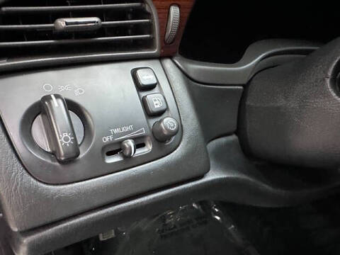 2001 Cadillac DeVille DHS