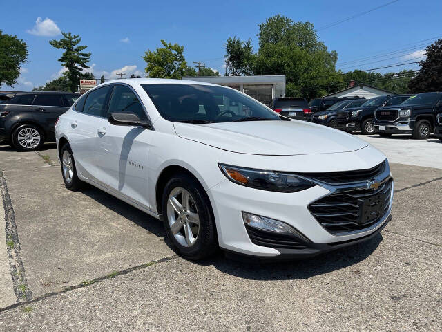 2019 Chevrolet Malibu for sale at Capital Auto Financing in Redford, MI