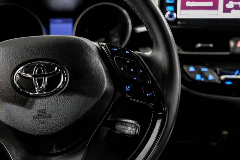 2019 Toyota C-HR XLE