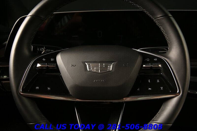 2024 Cadillac LYRIQ Tech