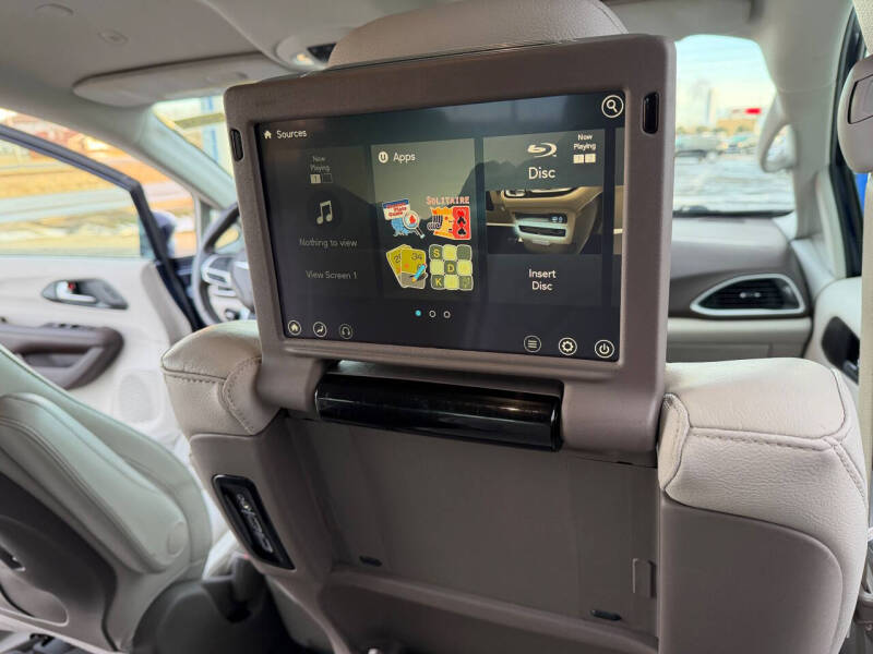 2020 Chrysler Pacifica Touring L Plus