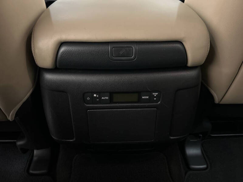 2022 Nissan Armada SL