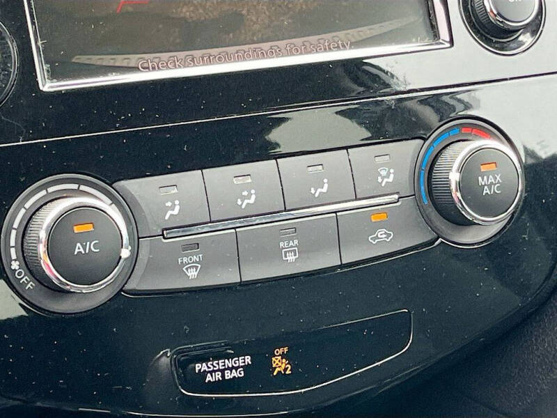 2019 Nissan Rogue S
