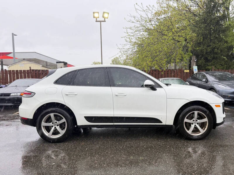 2021 Porsche Macan