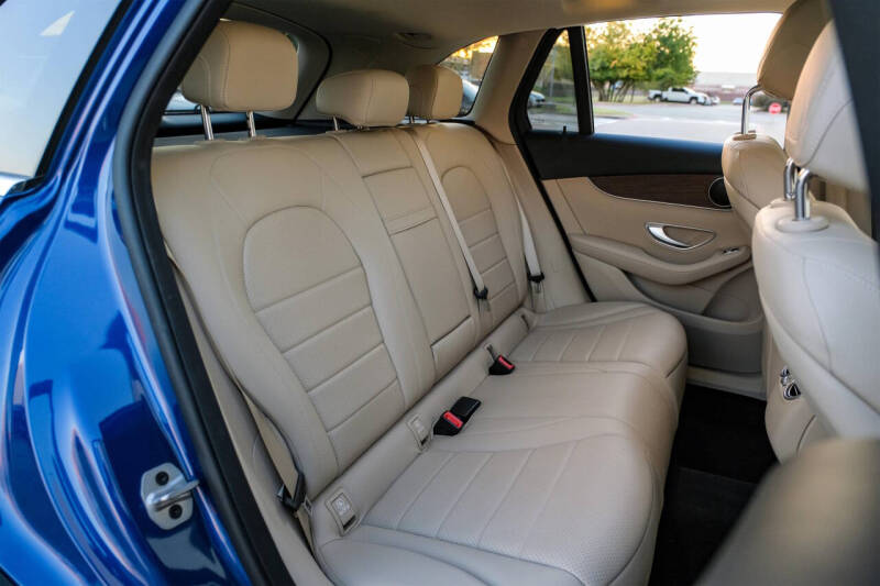 2022 Mercedes-Benz GLC GLC 300