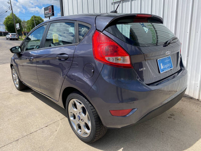 2012 Ford Fiesta SES