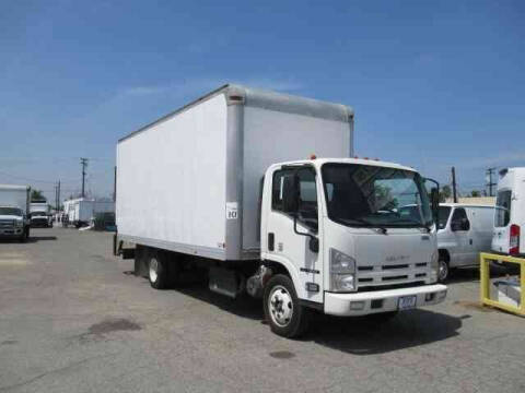 2013 Isuzu NRR