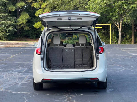 2021 Chrysler Pacifica Touring L