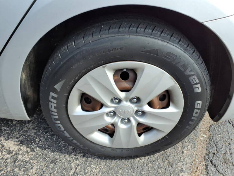 2016 Kia Forte LX