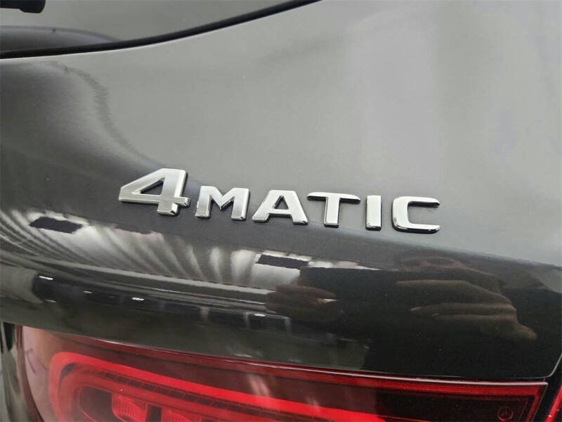 2021 Mercedes-Benz GLC GLC 300 4MATIC