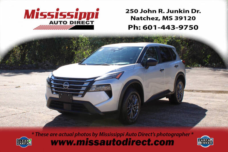 2024 Nissan Rogue S's photo