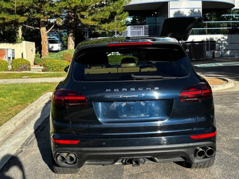 2018 Porsche Cayenne S