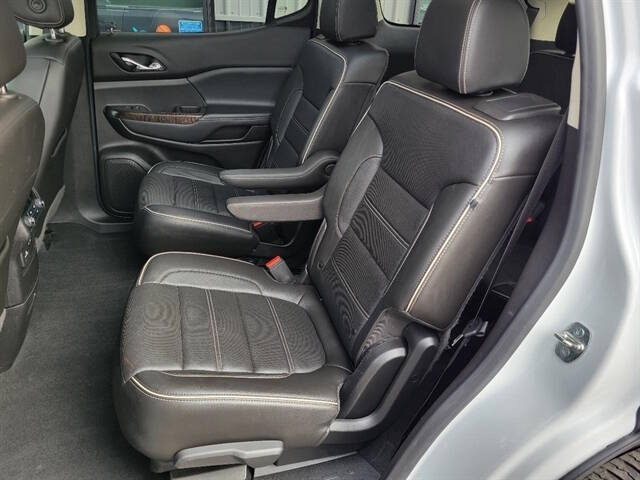2020 GMC Acadia Denali