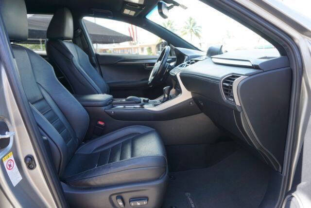 2017 Lexus NX 200t