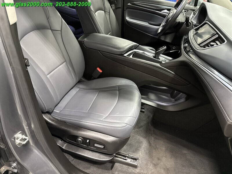 2019 Buick Enclave Essence