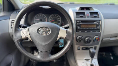 2012 Toyota Corolla LE