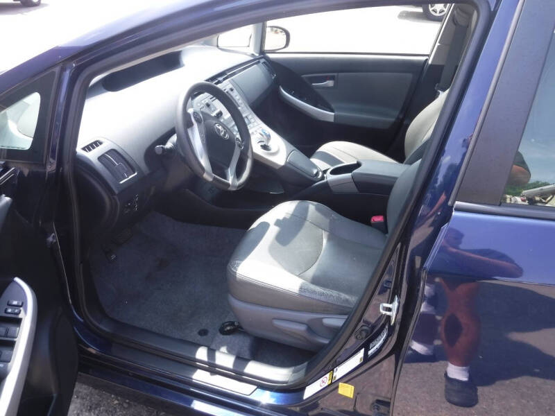2013 Toyota Prius Two