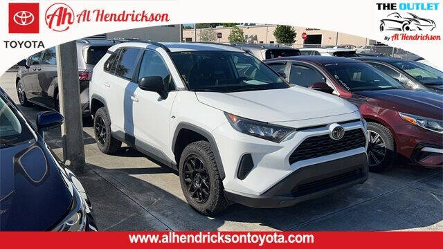 2020 Toyota RAV4 LE
