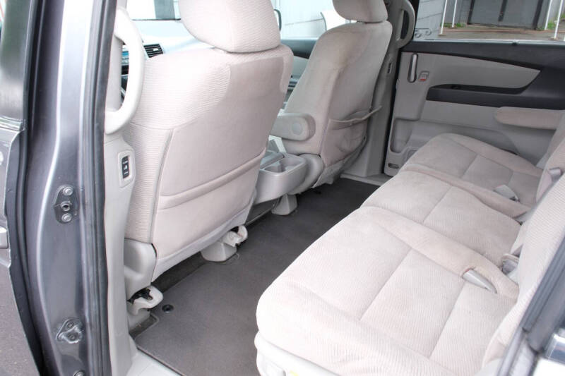 2011 Honda Odyssey EX photo 18