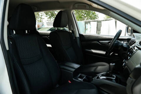 2018 Nissan Rogue