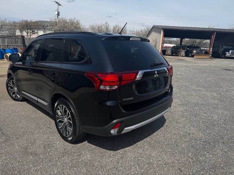 2016 Mitsubishi Outlander SEL