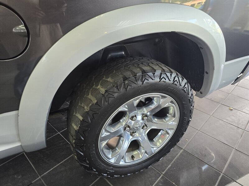 2015 RAM 1500 Laramie