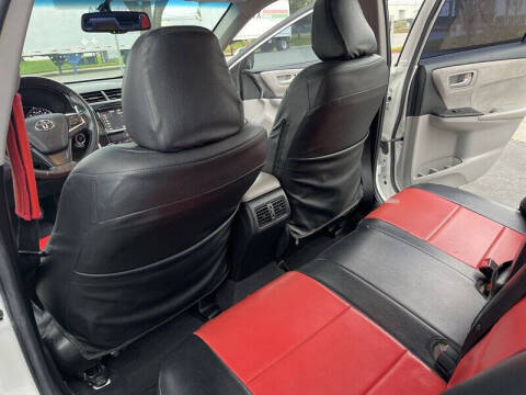 2016 Toyota Camry XSE