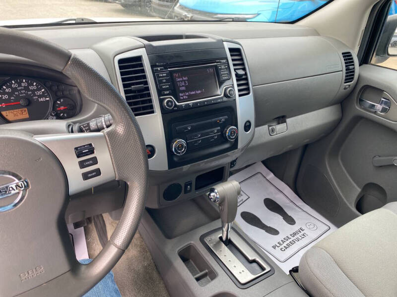 2017 Nissan Frontier S