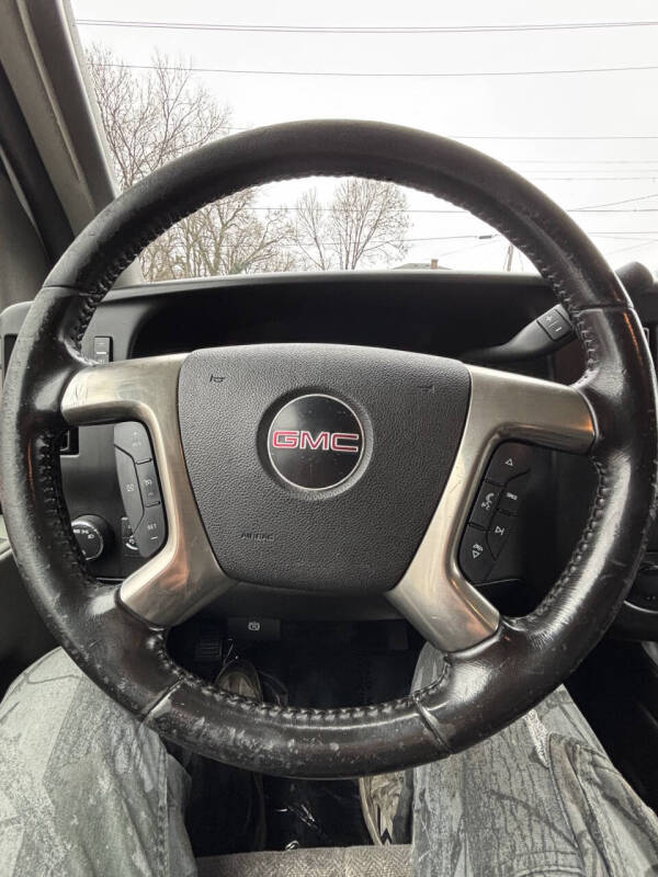 2019 GMC Savana 2500