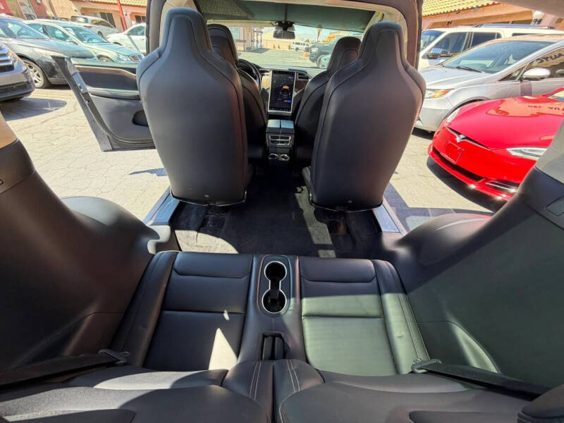 2017 Tesla Model X