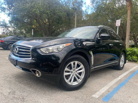 2012 Infiniti FX35 for sale at Paradise Auto Brokers Inc in Pompano Beach FL