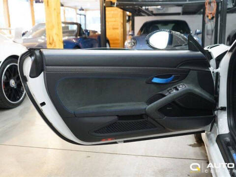 2023 Porsche 718 Cayman GT4 RS