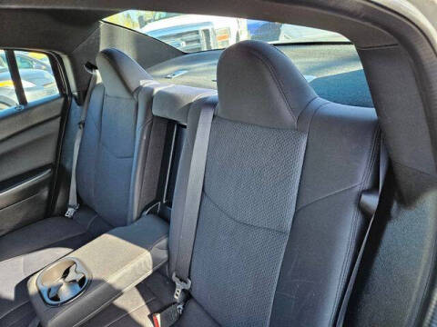 2014 Chrysler 200 LX