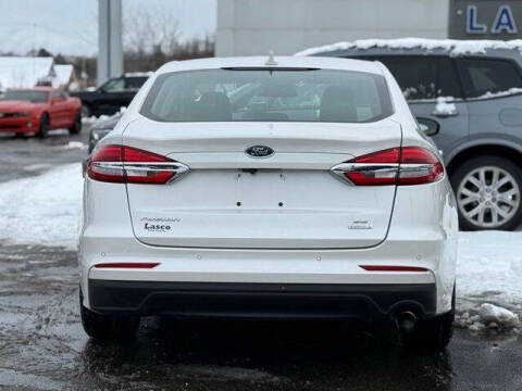2020 Ford Fusion SE