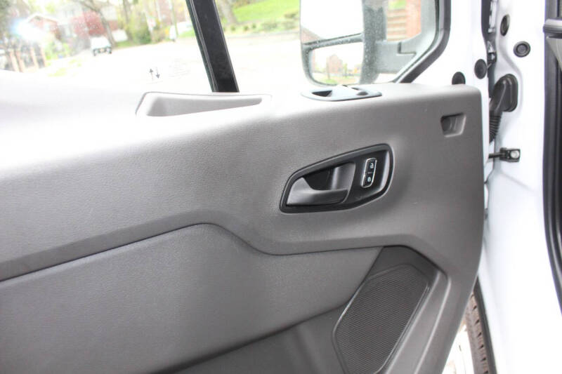 2024 Ford Transit 350