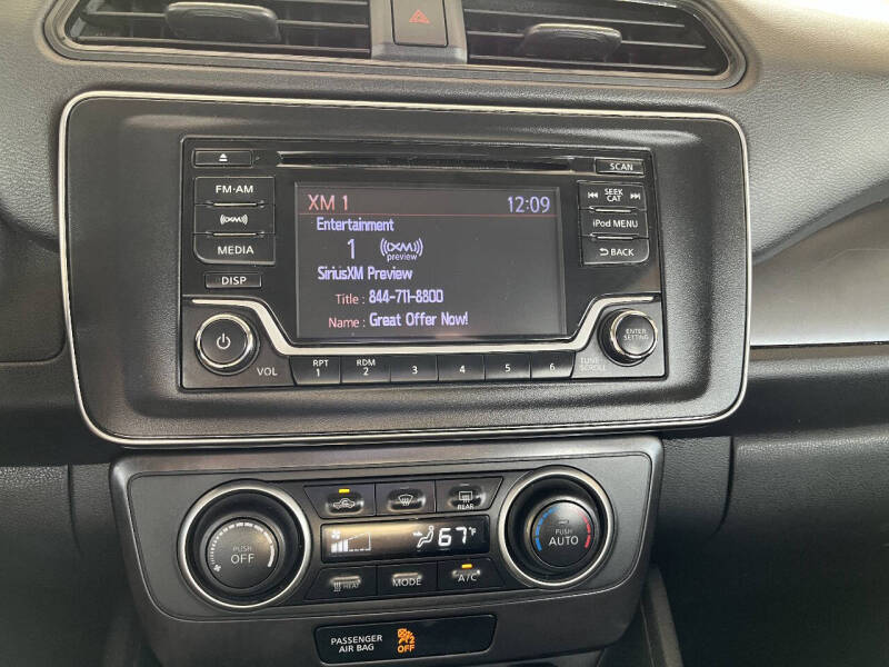 2019 Nissan LEAF S
