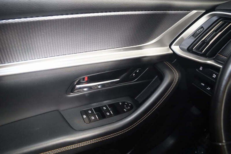 2024 Mazda CX-90 Plug-in Hybrid Premium