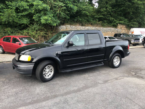 2001 Ford F-150 for sale at J & J Autoville Inc. in Roanoke VA