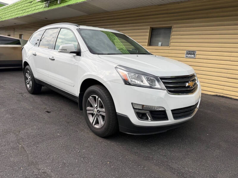 2017 Chevrolet Traverse LT