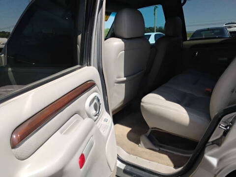 2000 Cadillac Escalade