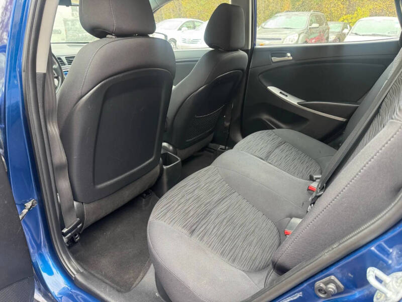 2015 Hyundai Accent GS