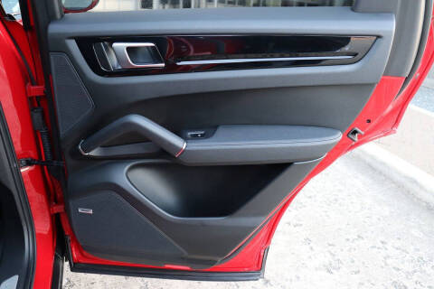 2023 Porsche Cayenne